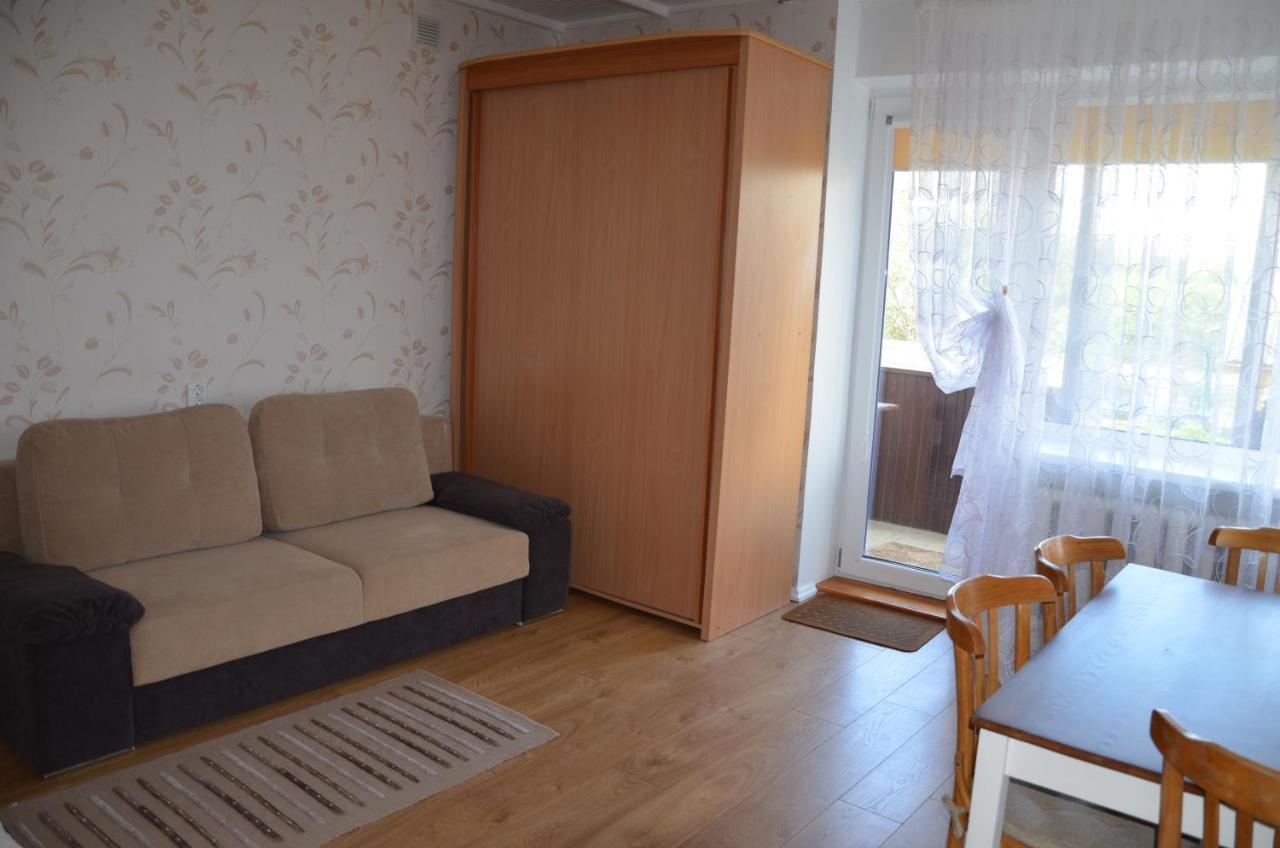 Nameliu Ir 2-4 Vietu Kambariu Nuoma Sventojoje, Zuvedru G Hotel Šventoji Buitenkant foto