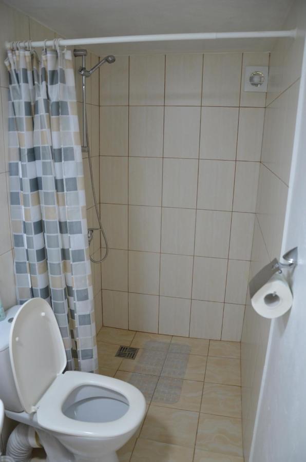 Nameliu Ir 2-4 Vietu Kambariu Nuoma Sventojoje, Zuvedru G Hotel Šventoji Buitenkant foto